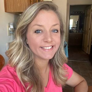 Meet your Posher, Lindsey